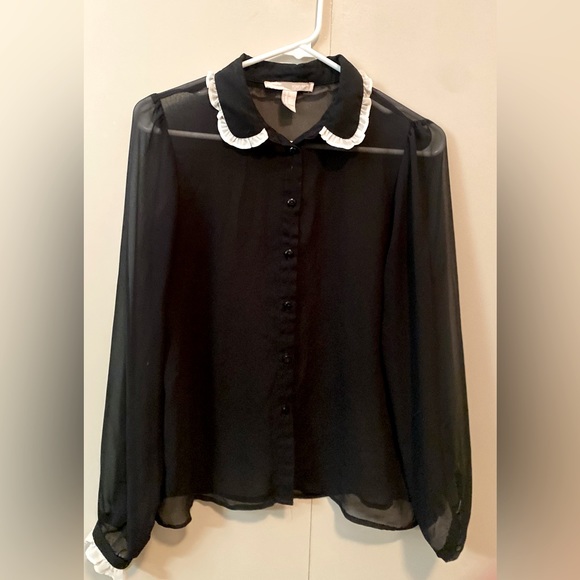 Black and white collared long sleeve dress shirt from forever 21, size small - Picture 1 of 2